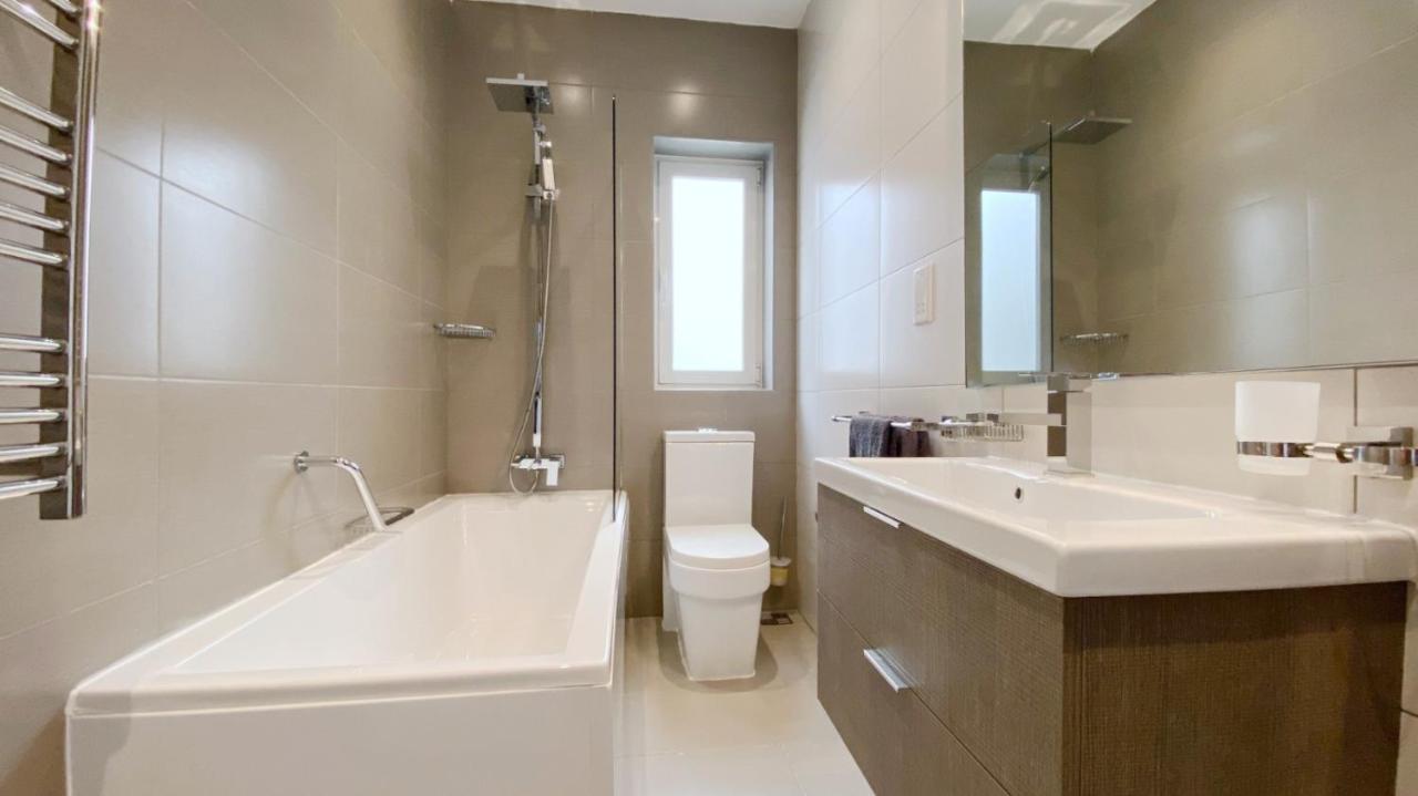 Point Sliema Sea Front Apartamento Exterior foto
